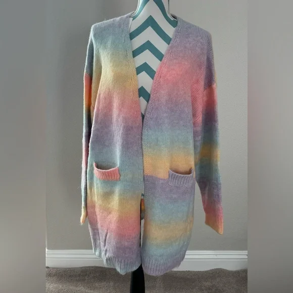 Women’s Colorful Knit Cardigan - Picture 3 of 7